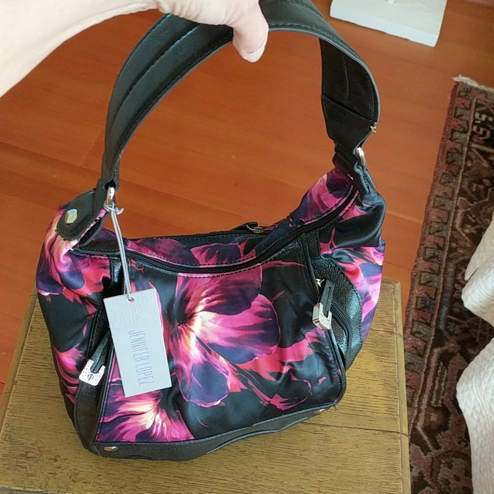 JENNIFER LOPEZ BAG NWT!